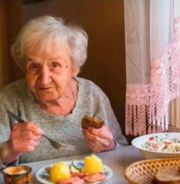 SVEKRVA JE DOŠLA KOD NAS NA VEČERU, A ZBOG ONOG ŠTO JE URADILA IZBACILA SAM JE IZ KUĆE: Muž je sad ljut na mene – ŠTA VI MISLITE?