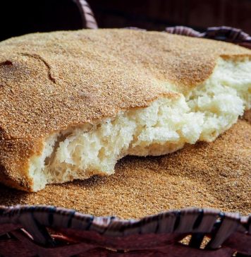 Arapski hleb od griza: Pecivo na koje ćete se navući!