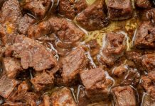 Dok dinstate meso dodajte samo 1 sastojak: Biće toliko mekano i sočno, topiće se u ustima