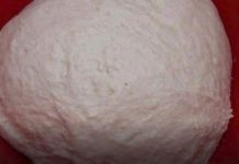 Kad pravite hljeb obavezno dodajte 1 kašiku ove namirnice u tijesto: Ostaje svjež i mekan danima