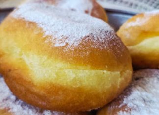 U testo za krofne dodajte samo jedan sastojak: Biće lepše i mekše nego ikad, a ostaju sveže i trećeg dana