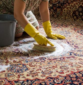 Turkinje imaju genijalan trik za čišćenje tepiha: Ponovo miriše sveže bez dubinskog pranja