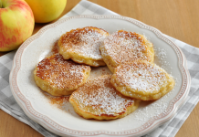 Pripremite ovu ukusnu poslasticu od jabuka za samo 10 minuta koristeći samo 1 jabuku, 1 jaje i malo brašna!