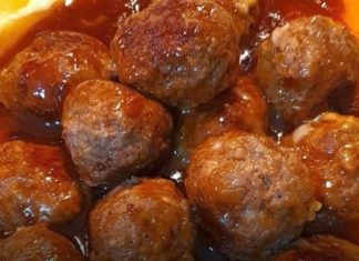 Najsočnije ćufte u paradajz sosu: Začini im daju poseban šmek, a idu uz testeninu, krompir, pirinač..