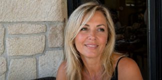 Zašto je izlazak sa ženom starijom od 40 godina “težak zadatak”? Ovih 6 stvari plaše muškarce više od svega