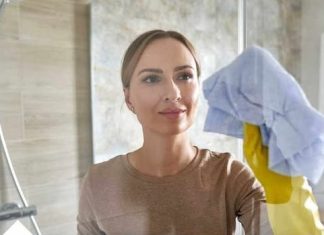 Evo kako ukloniti “tvrdu” prljavštinu sa stakla za tuš za jedan sat: Savjet koji vrijedi isprobati